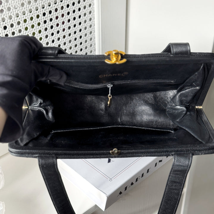 Chanel vintage Caviar Tote Bag