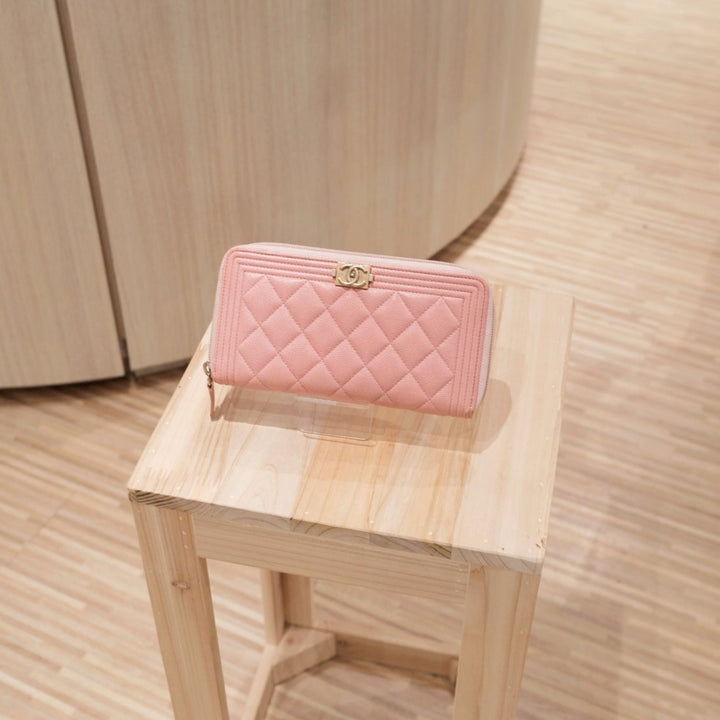 Boychanel long wallet