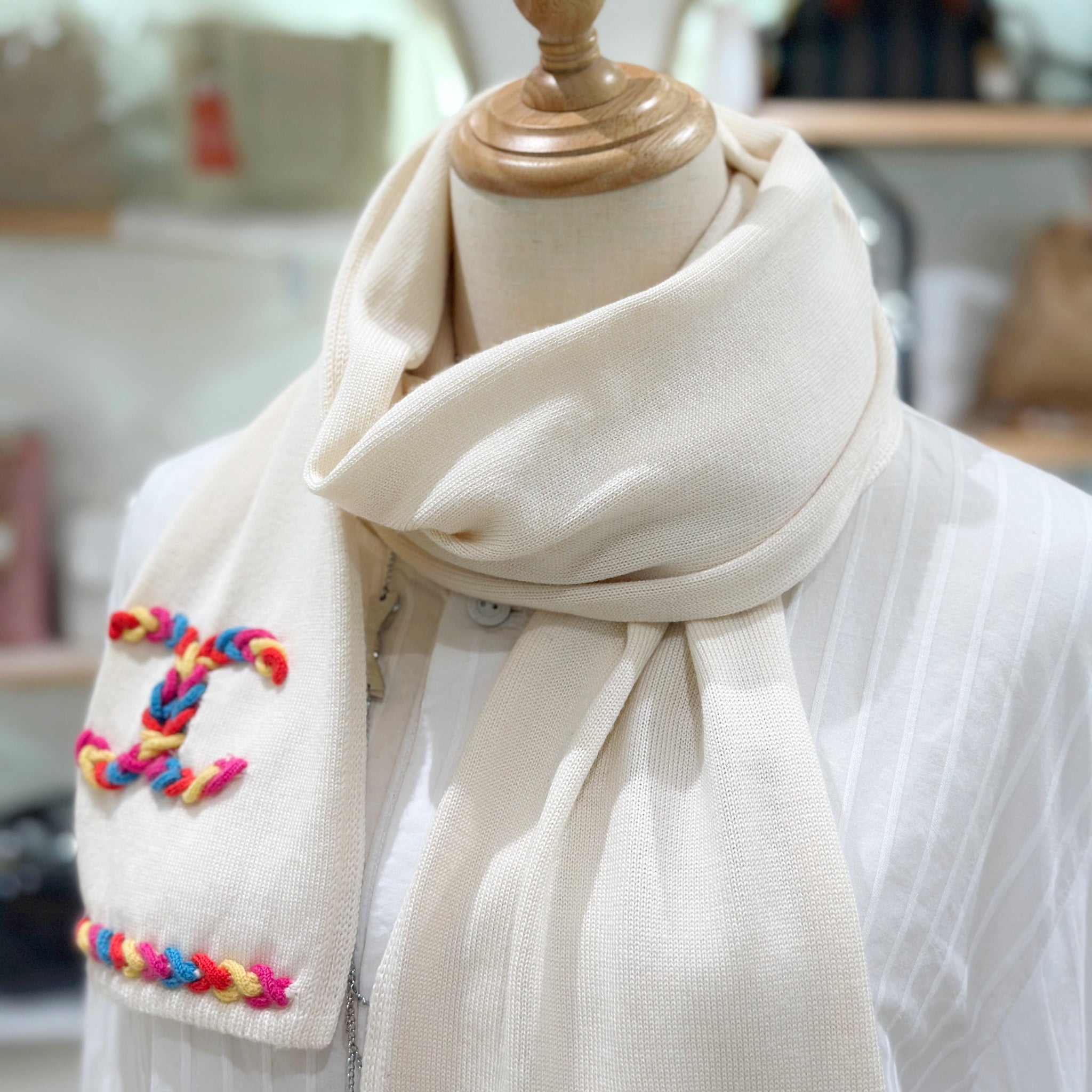 Chanel scarf – Moka Vintage HK