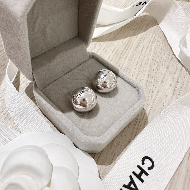 Chanel vintage earrings