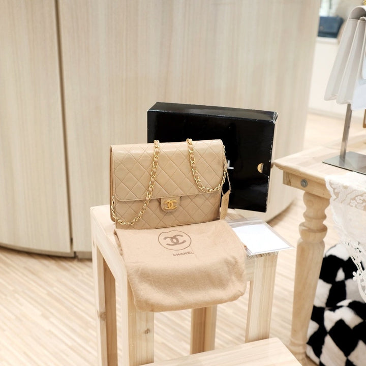 Chanel vintage flap bag