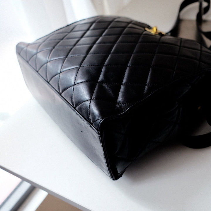 Chanel vintage quilted lambskin tote bag