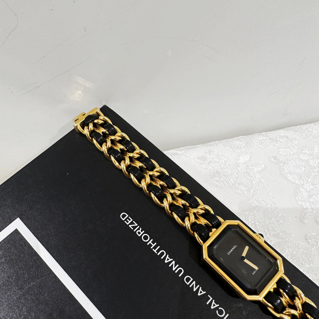 Chanel vintage première watch L