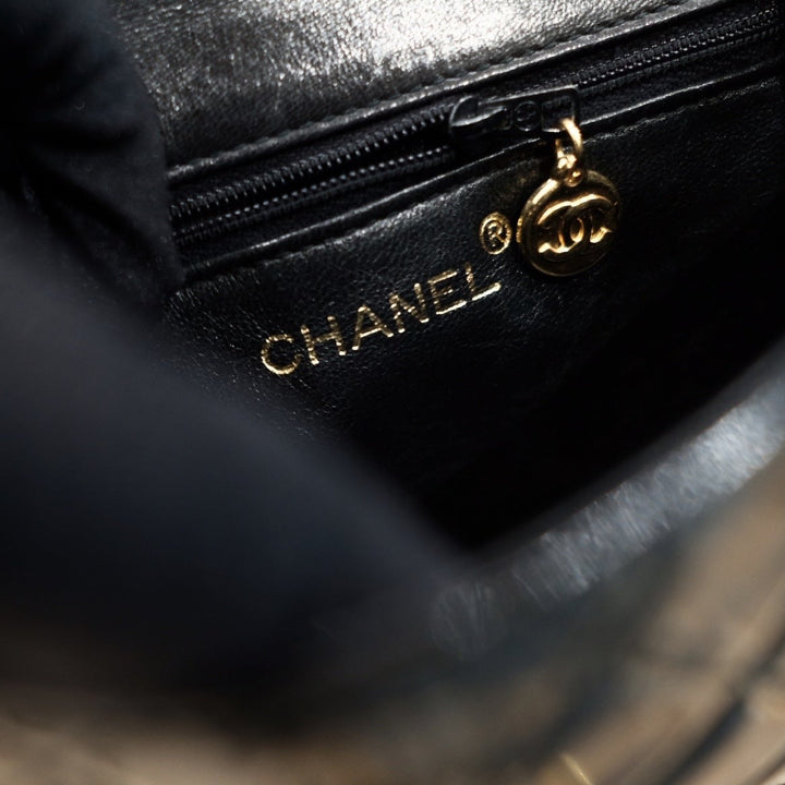Chanel vintage patent leather kelly bag