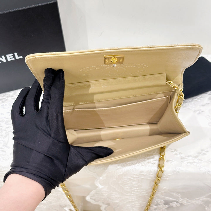 Chanel vintage mini flap bag