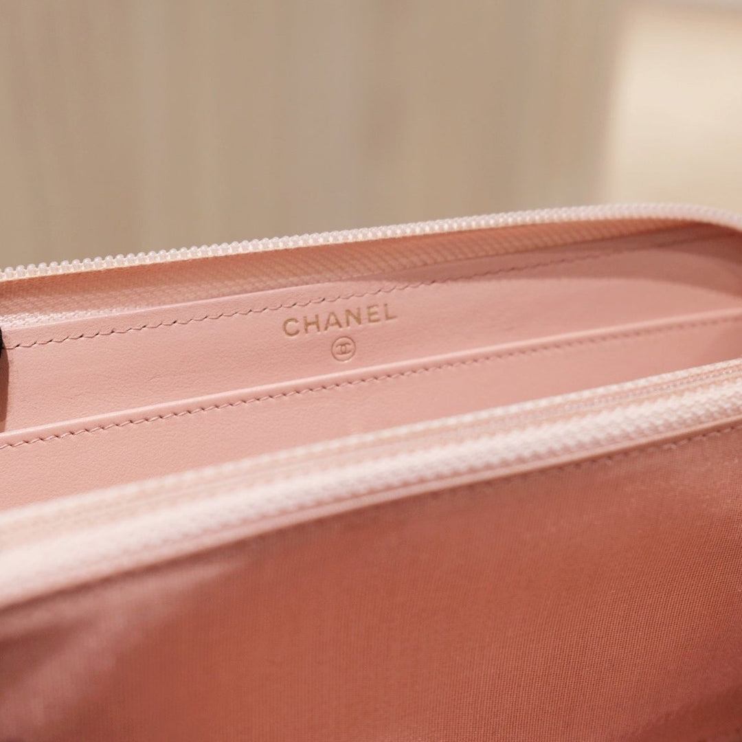 Boychanel long wallet