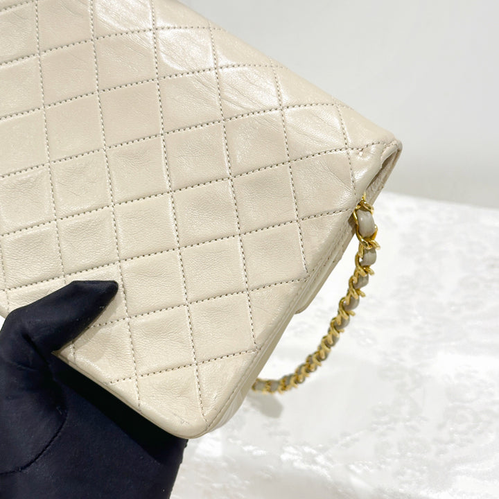 Chanel vintage flap bag