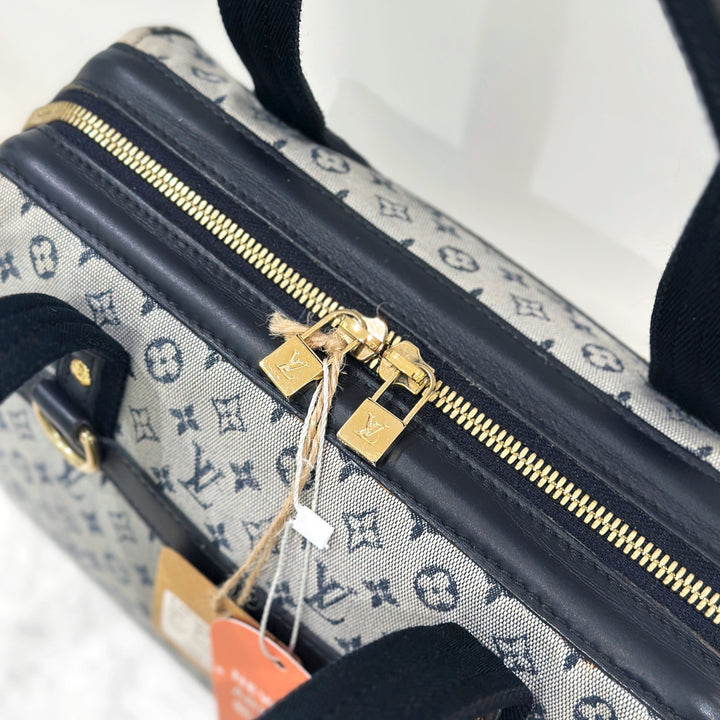 LOUIS VUITTON vintage monogram mini josephine pm bag
