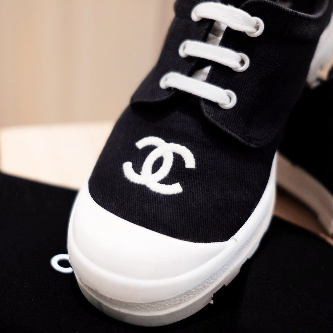 Chanel vintage shoe