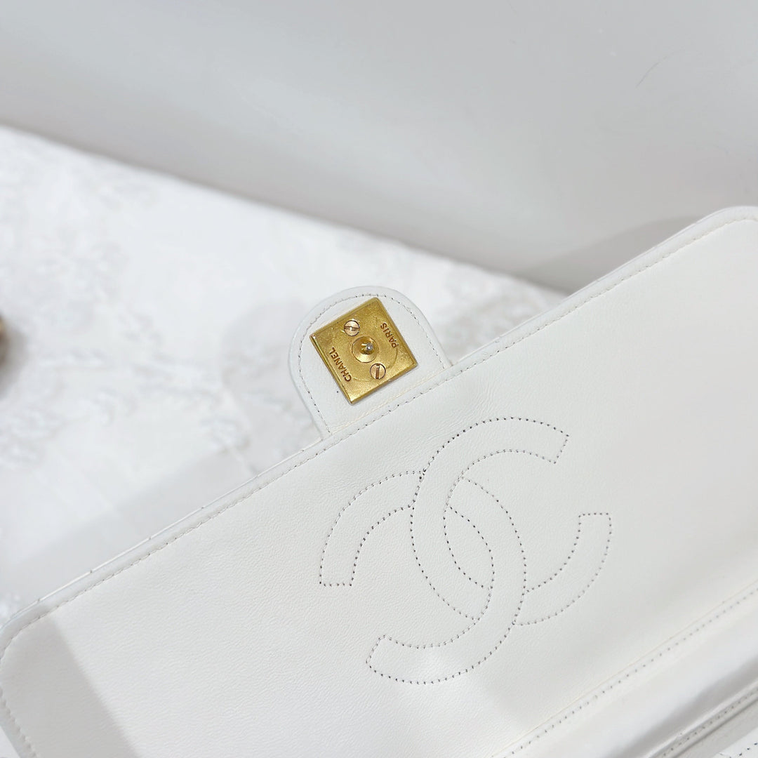 Chanel vintage flap bag