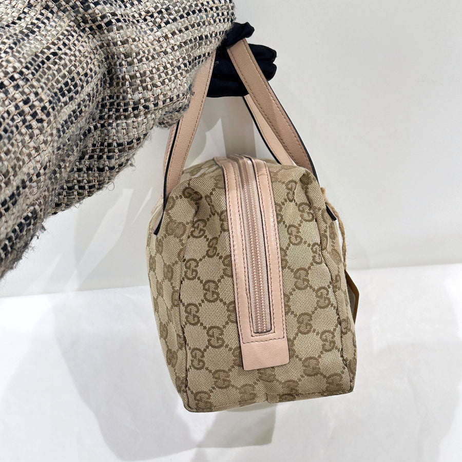 Gucci vintage monogram tofu bag