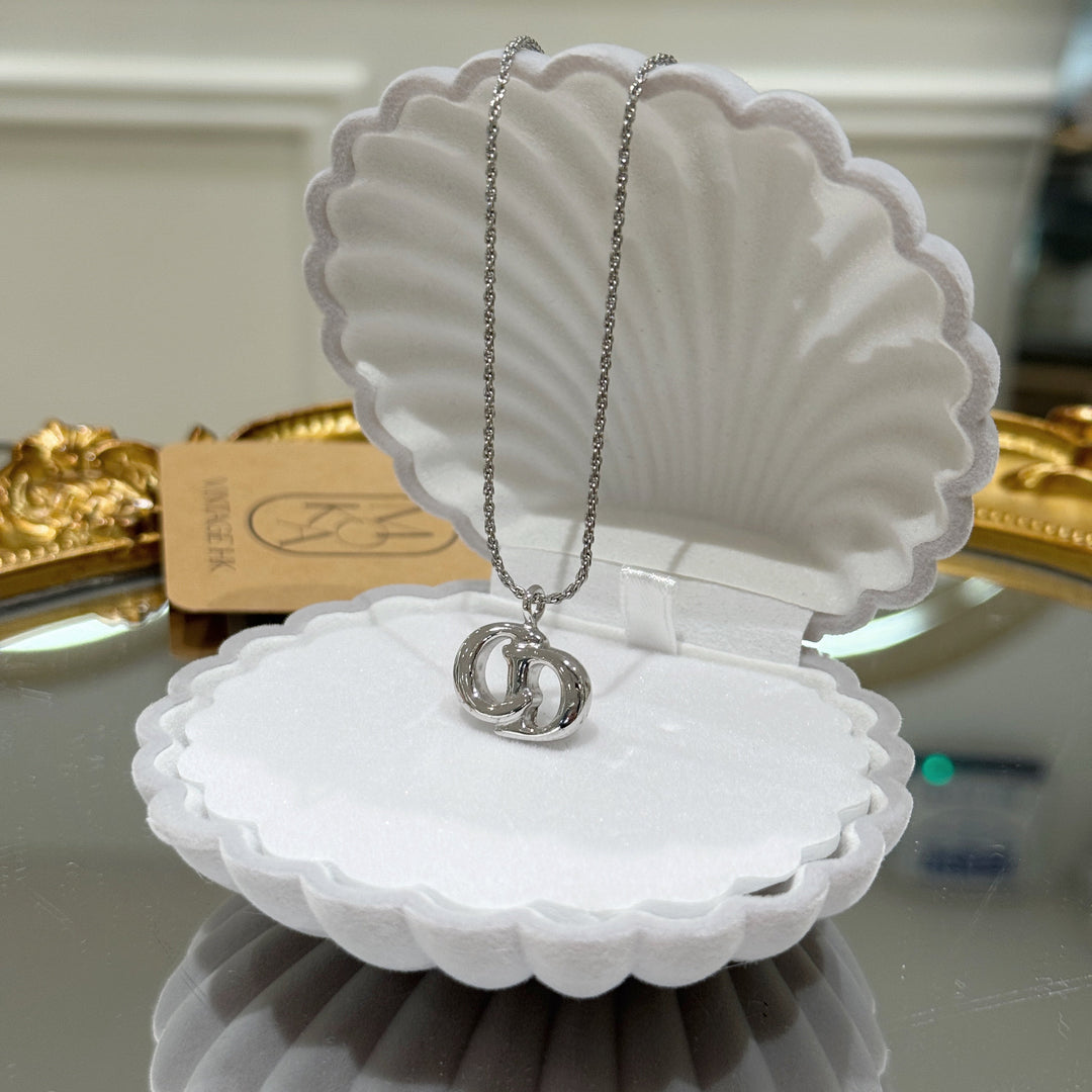 Dior vintage necklace