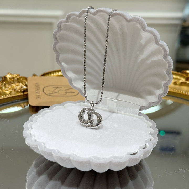 Dior vintage necklace