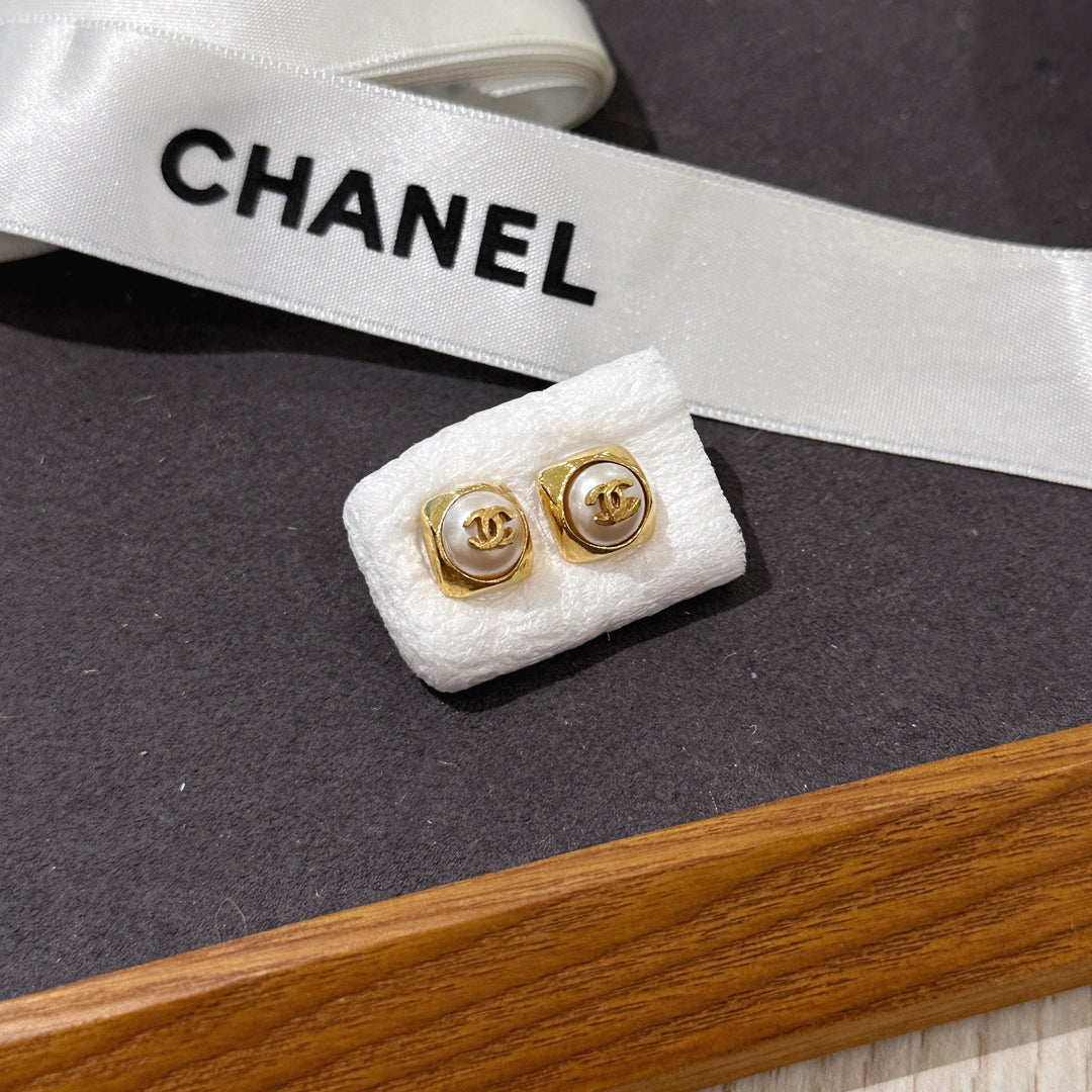 Chanel vintage earrings