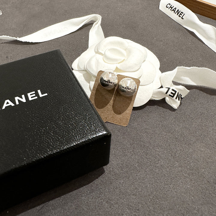 Chanel vintage earrings