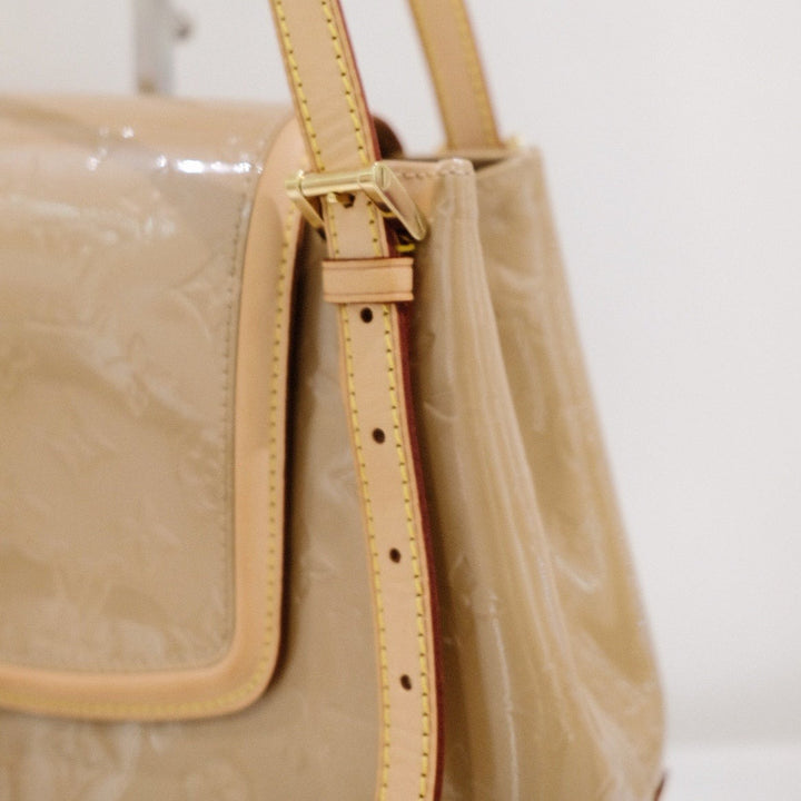 Lv vintage patent leather shoulder bag
