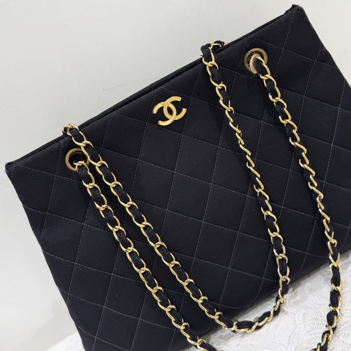 Chanel vintage quilted canvas chain tote