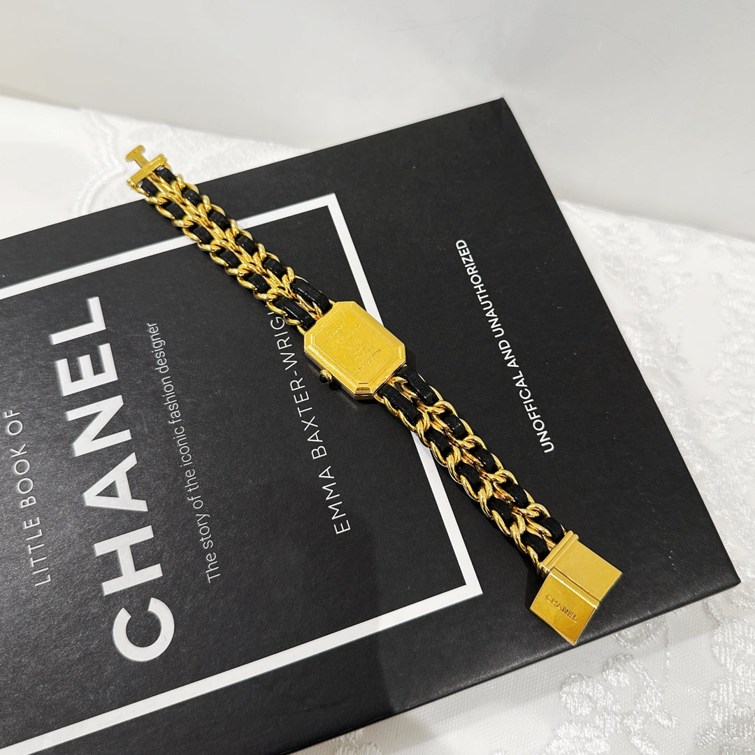 Chanel vintage première watch L