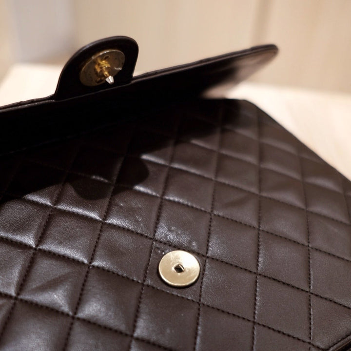 Chanel vintage flap bag