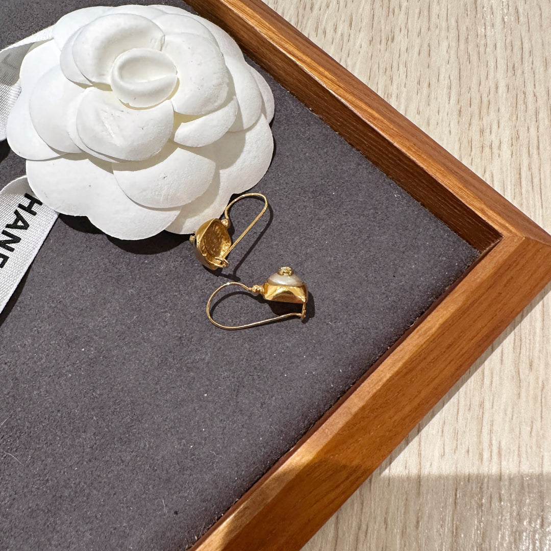 Chanel vintage earrings