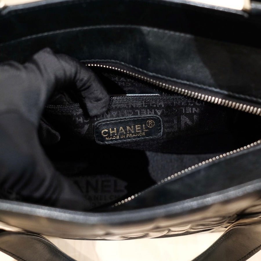 Chanel CC choco bar shoulder bag