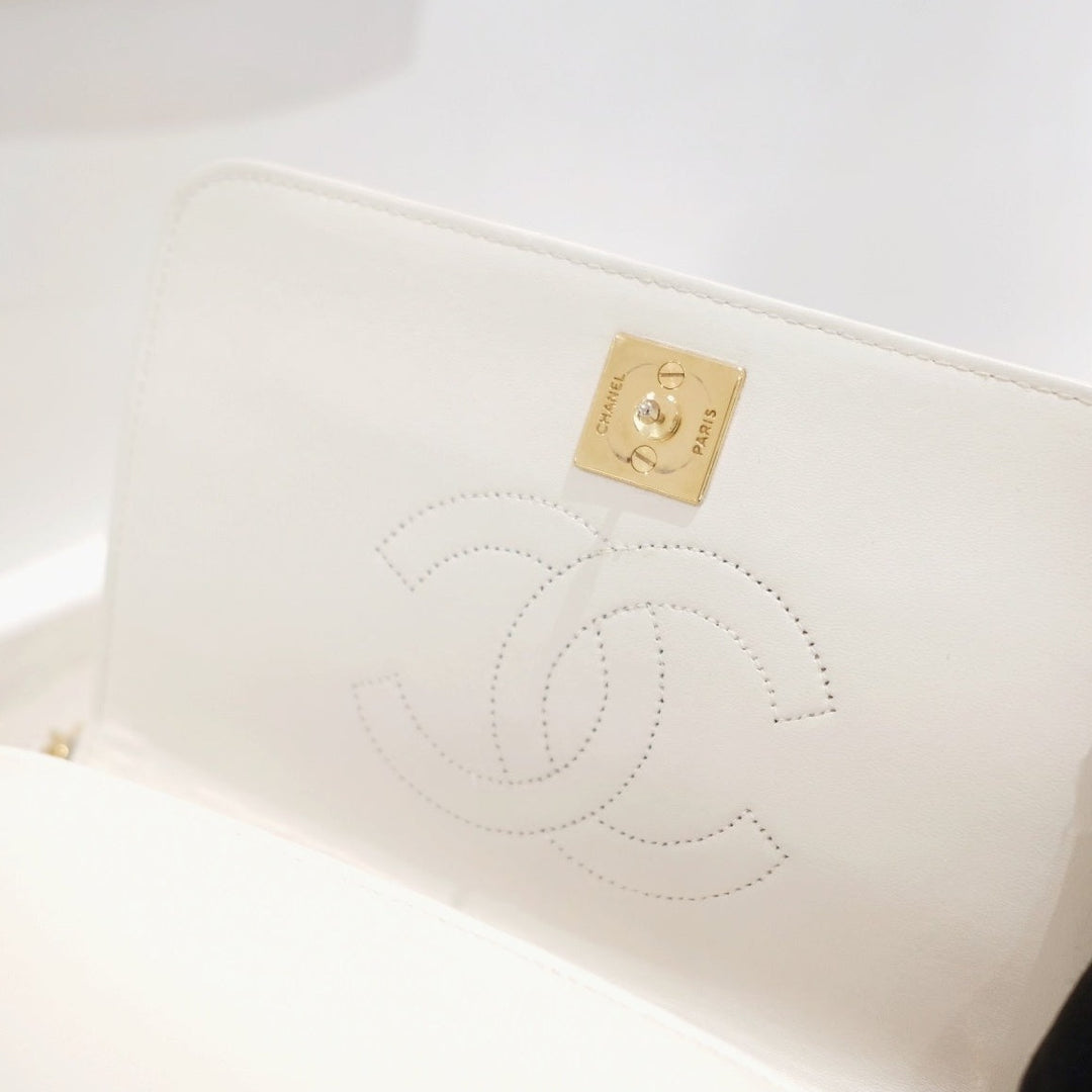 Chanel vintage mini flap bag