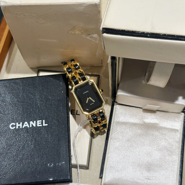 Chanel vintage première watch S