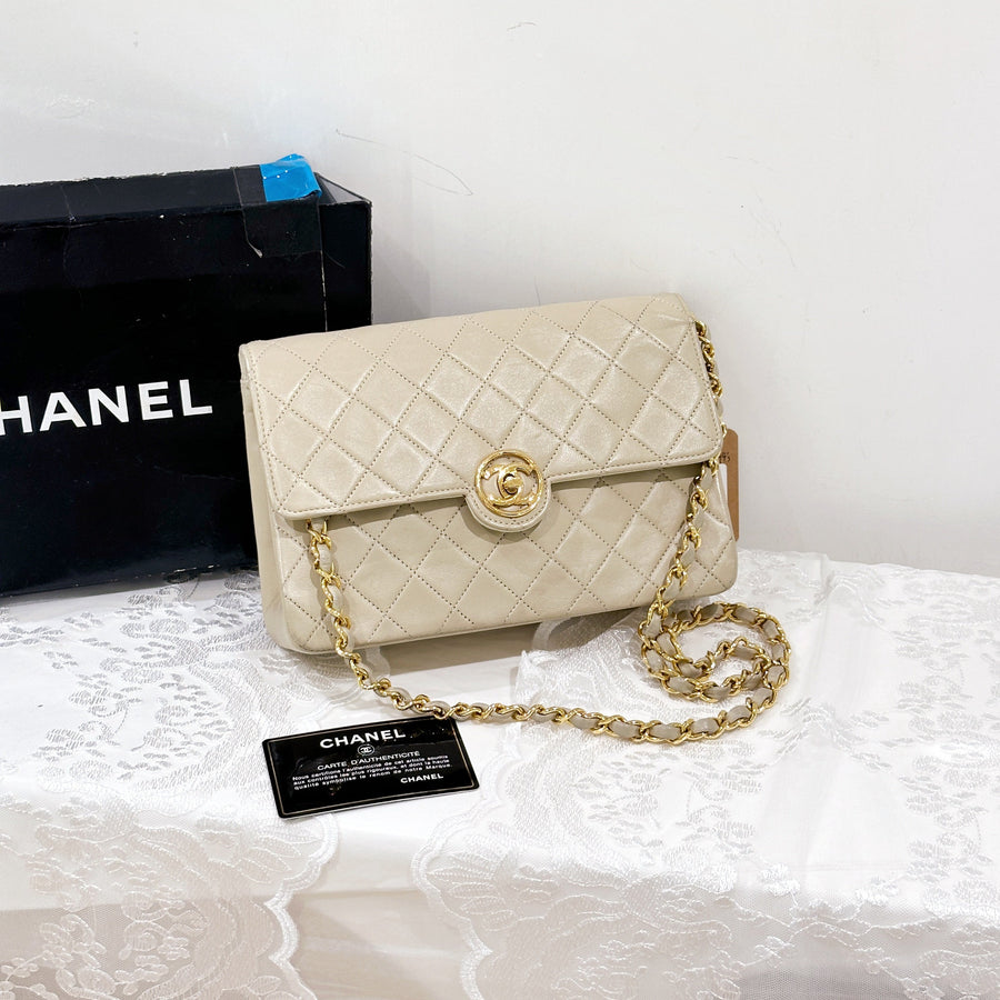 Chanel vintage flap bag