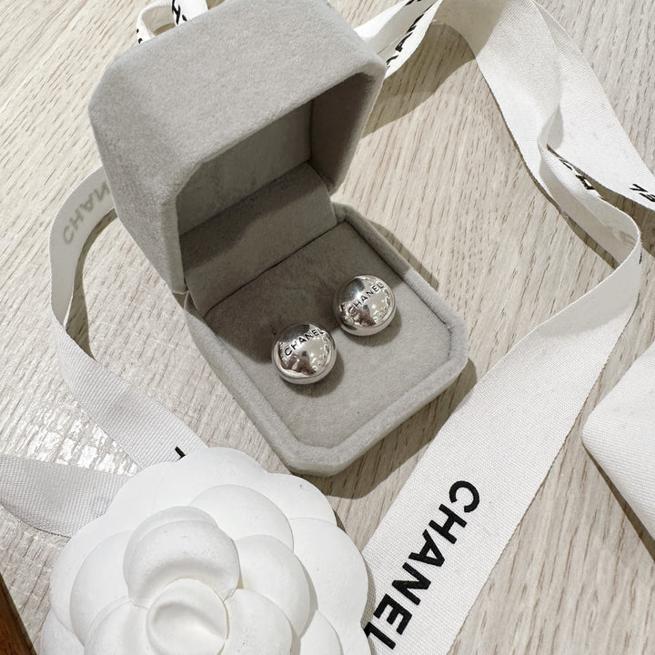 Chanel vintage earrings