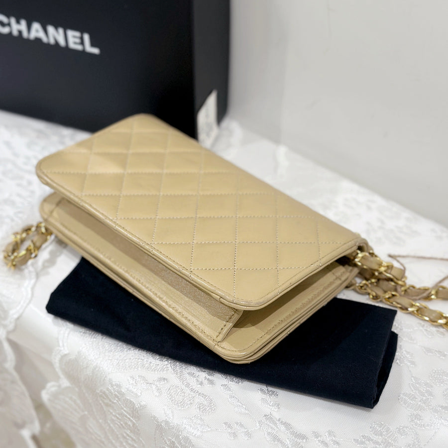 Chanel vintage mini flap bag