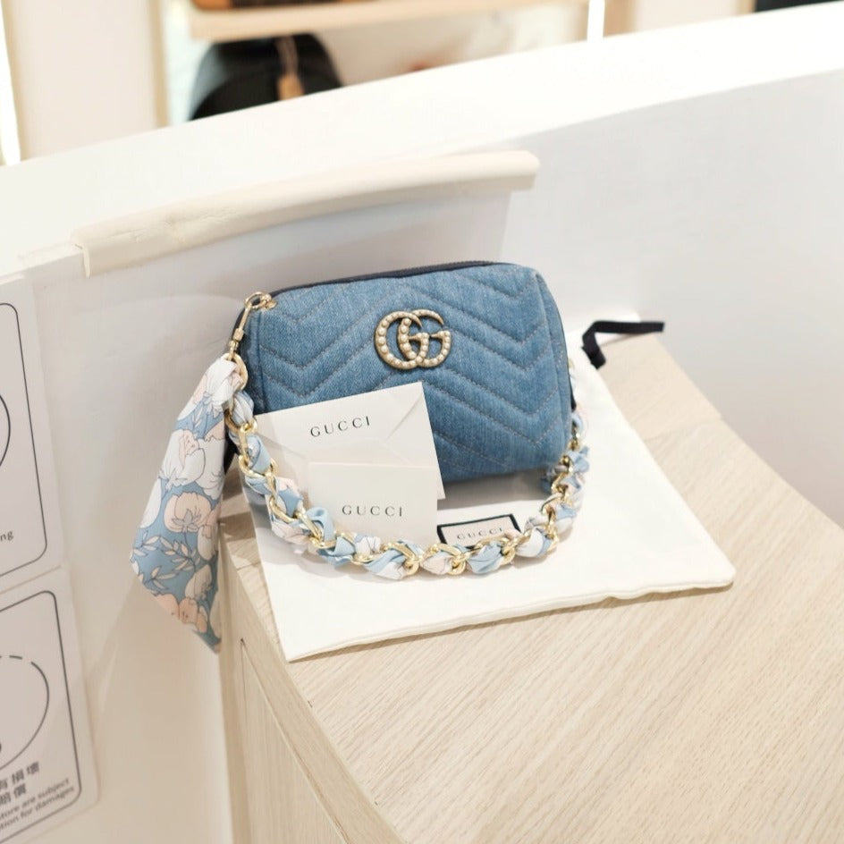 Gucci vintage pearl denim clutch bag+chain