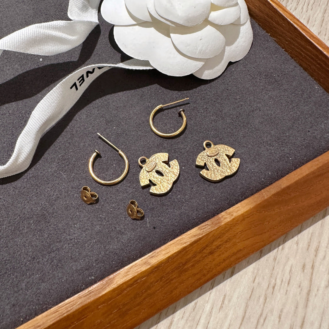 Chanel vintage earrings