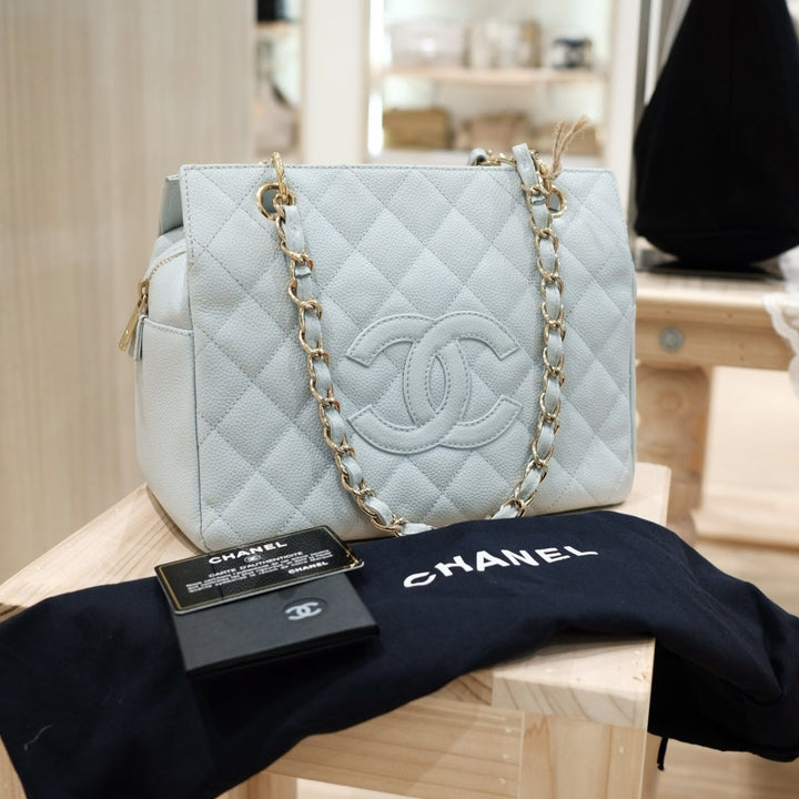 Chanel GST caviar leather tote bag