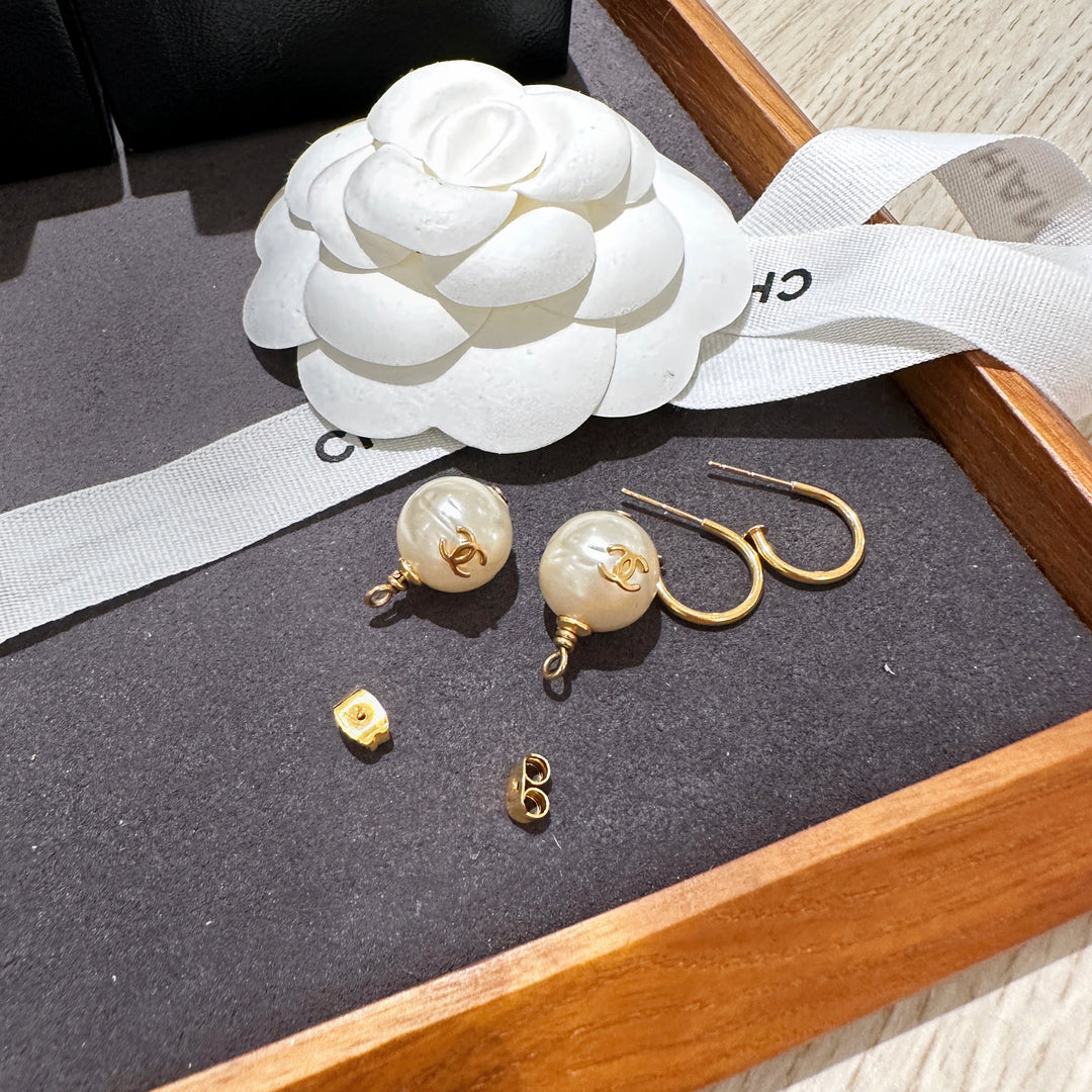 Chanel vintage earrings