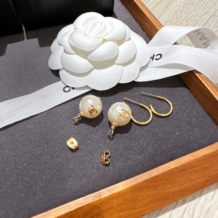 Chanel vintage earrings