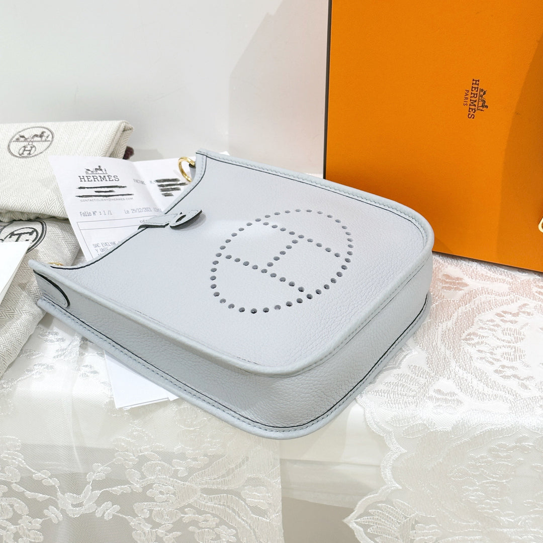 Hermes mini evelyne