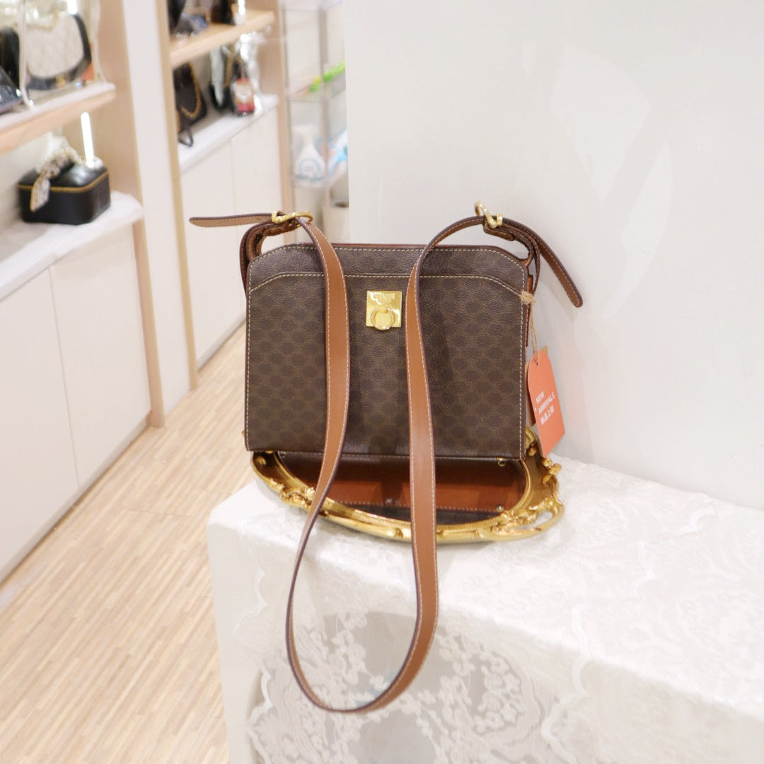 Celine vintage shoulder bag