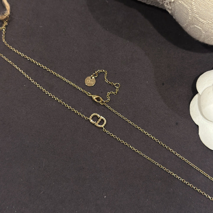 Dior clair D lune necklace