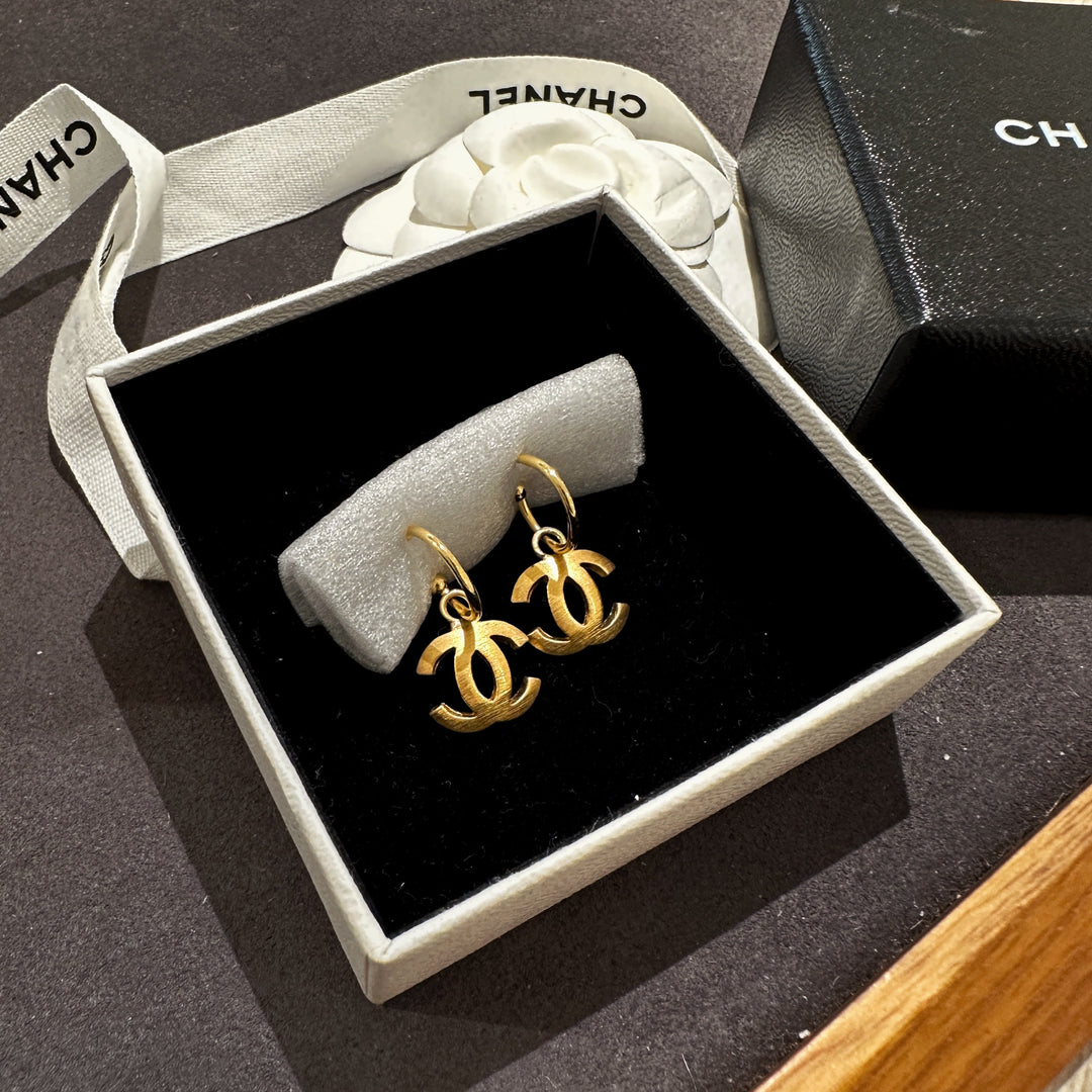 Chanel vintage earrings