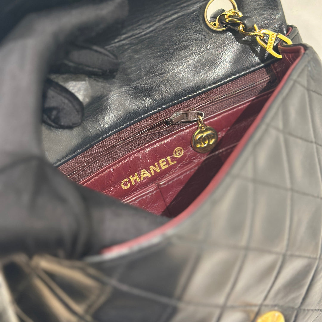 Chanel vintage mini classic flap 20cm