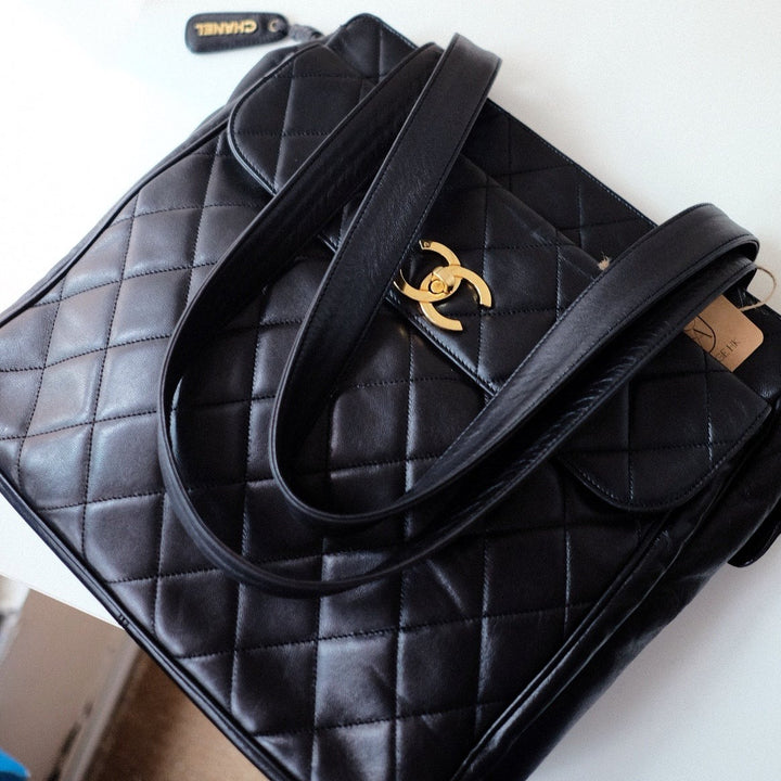Chanel vintage quilted lambskin tote bag
