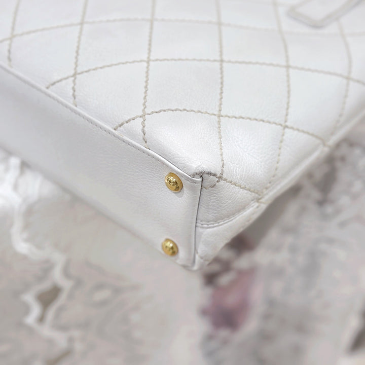 Chanel vintage wild stitch cc caviar tote bag