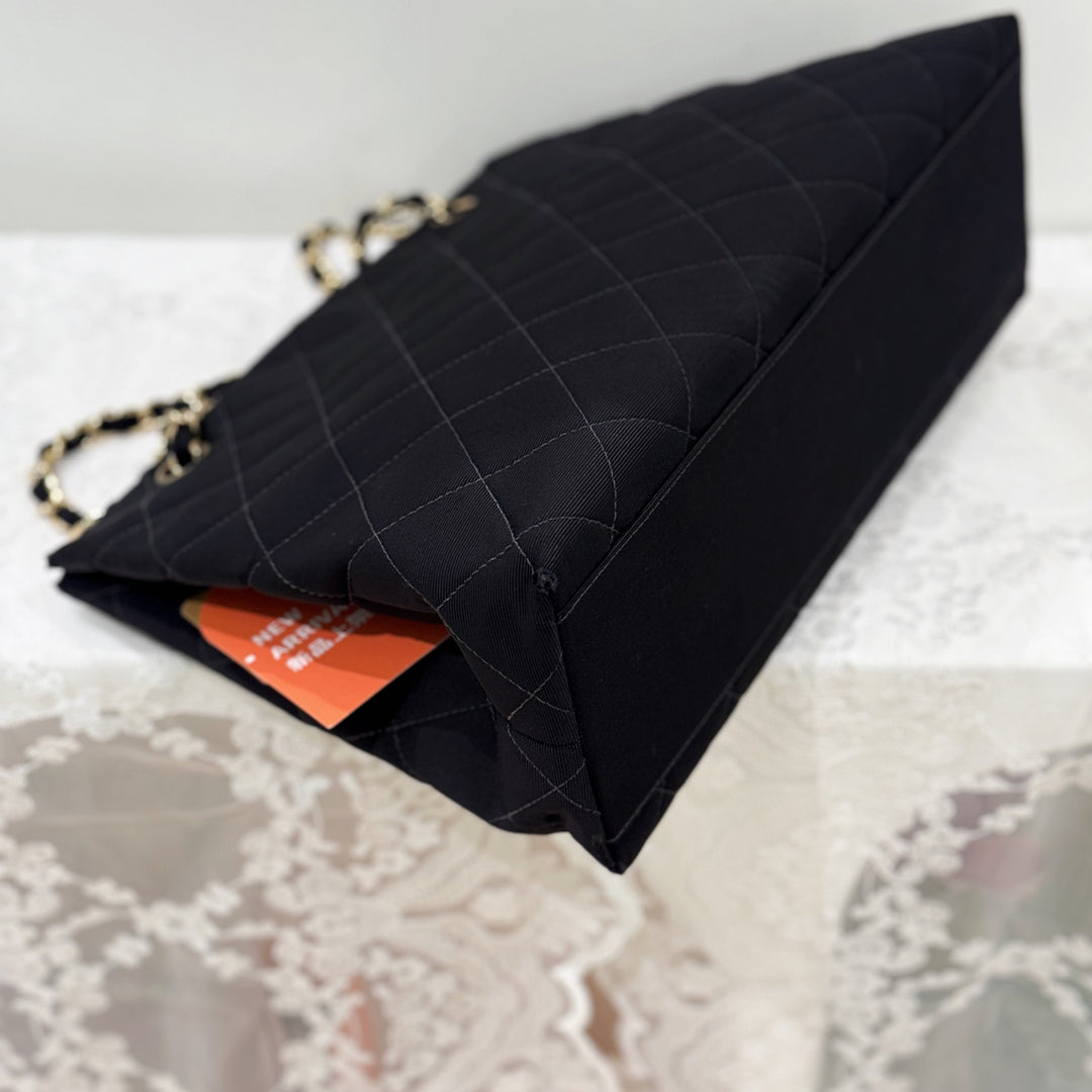 Chanel vintage quilted canvas chain tote