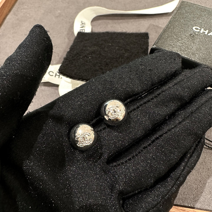 Chanel vintage earrings