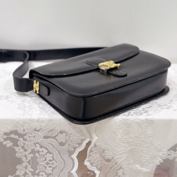 Celine vintage triomphe box bag