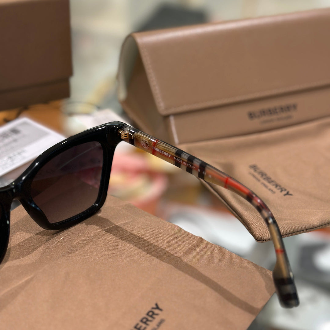 Burberry sunglasses