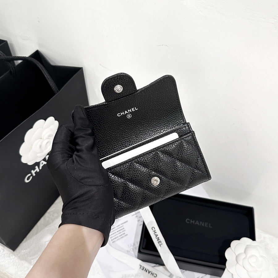 Chanel classic caviar card holder（Brand new）