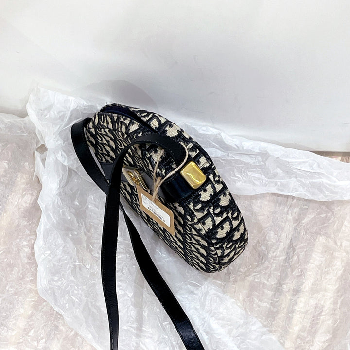 Dior vintage round bag