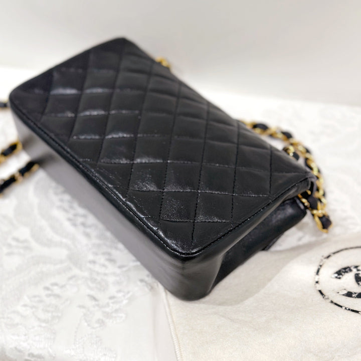 Chanel vintage flap bag