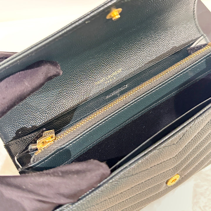YSL long wallet （green）